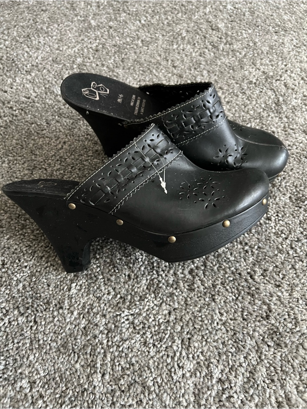 Chipie Black Vintage Clog Mules with Floral Cutouts